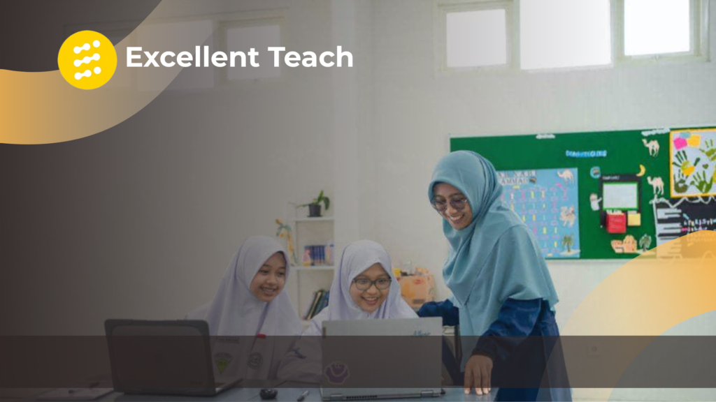 Guru mendampingi dua siswa belajar menggunakan laptop dalam pembelajaran berbasis teknologi di kelas.