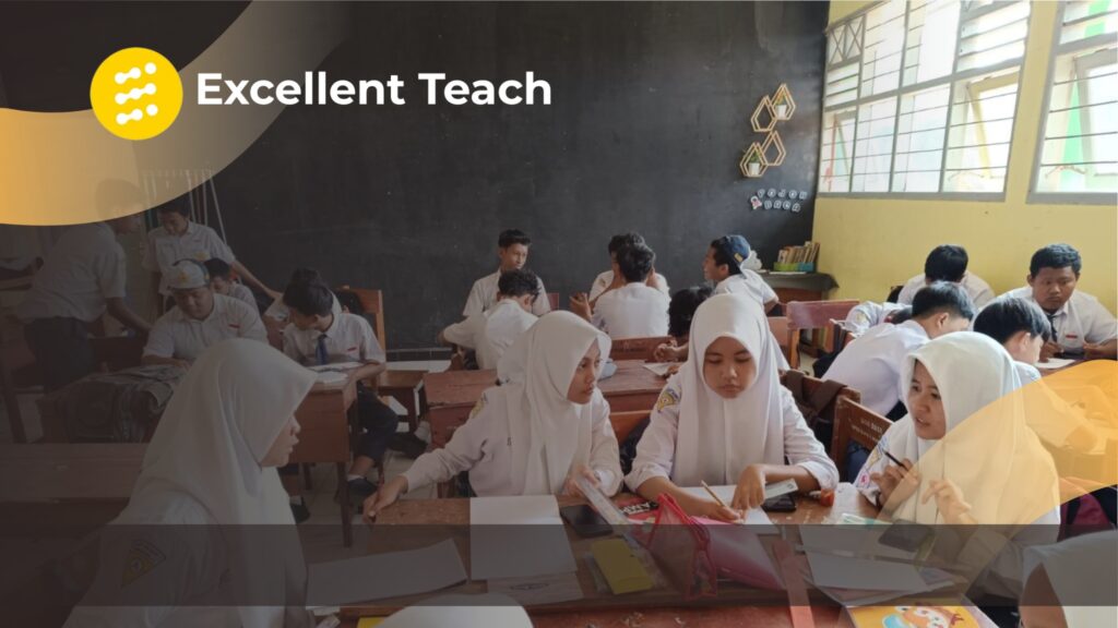 Siswa Indonesia belajar dan berkolaborasi dalam kegiatan pembelajaran di kelas