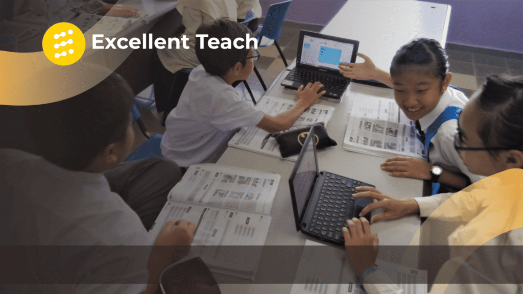 Sejumlah siswa sekolah dasar belajar menggunakan laptop bersama di kelas dengan bimbingan guru untuk mendukung pemanfaatan teknologi dalam pembelajaran.